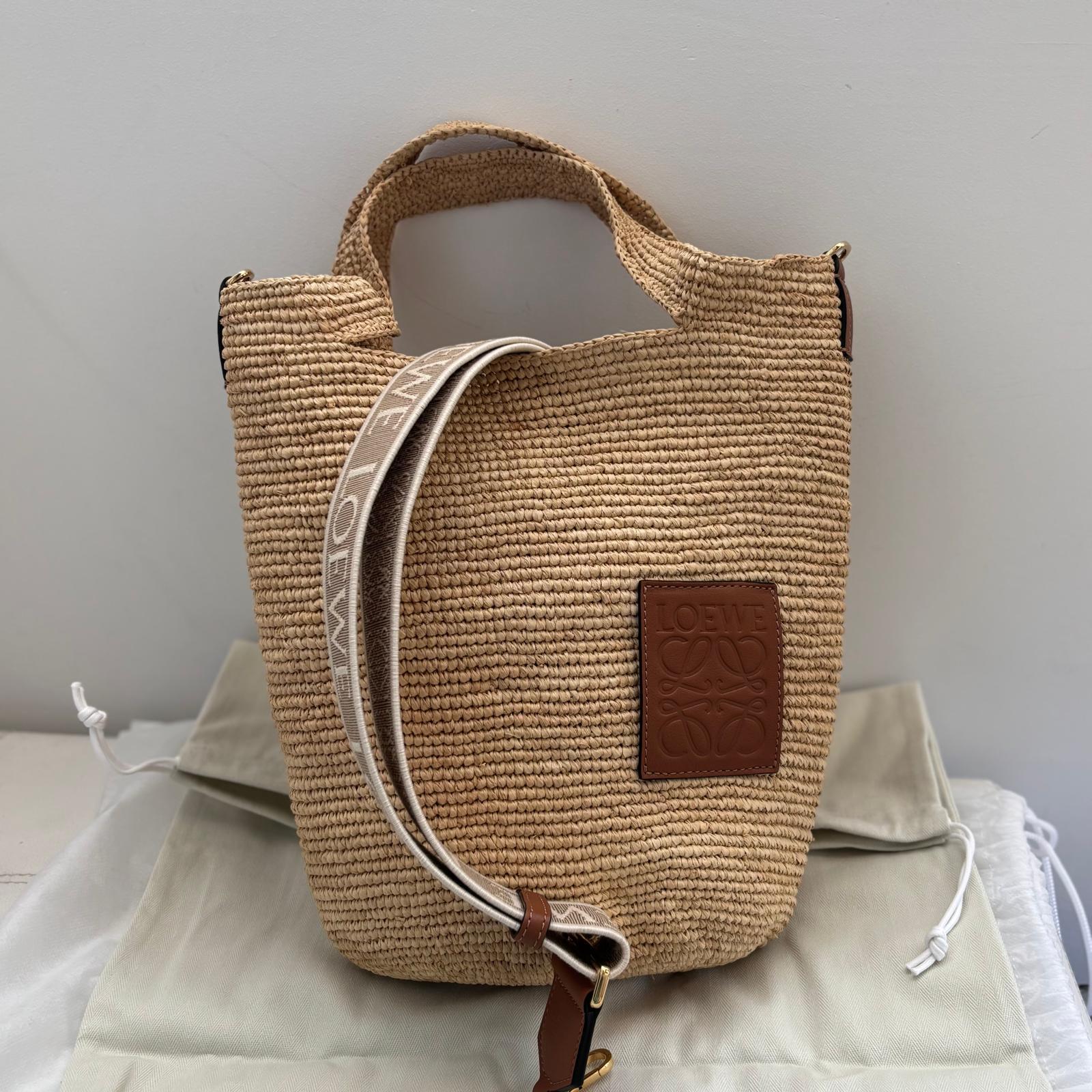 VIPセール★LOEWE★ラフィアかごバッグ SLIT MINI BAG スリット