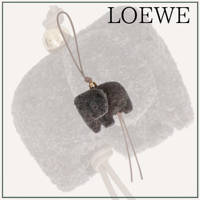 【マルチアイテム♪】LOEWE / エレファント 象 ペンダント