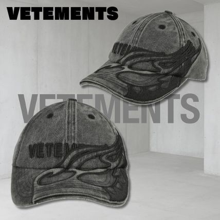 Vetements レディース デストロイドベースボールキャップ の