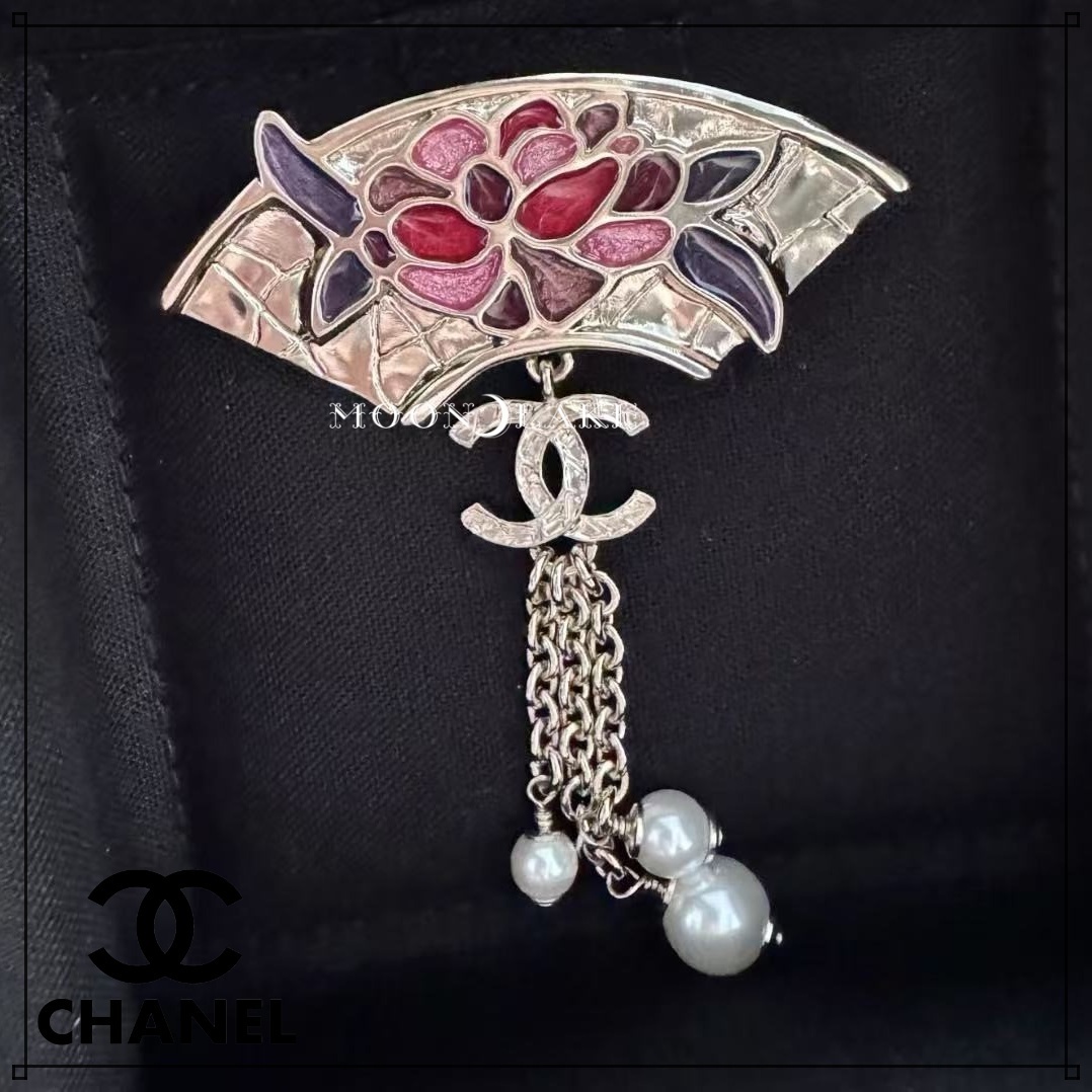 ≪25A★≫CHANEL  ブローチ 扇子