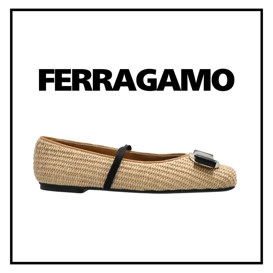 【FERRAGAMO】ニューヴァラプレート バレエフラット