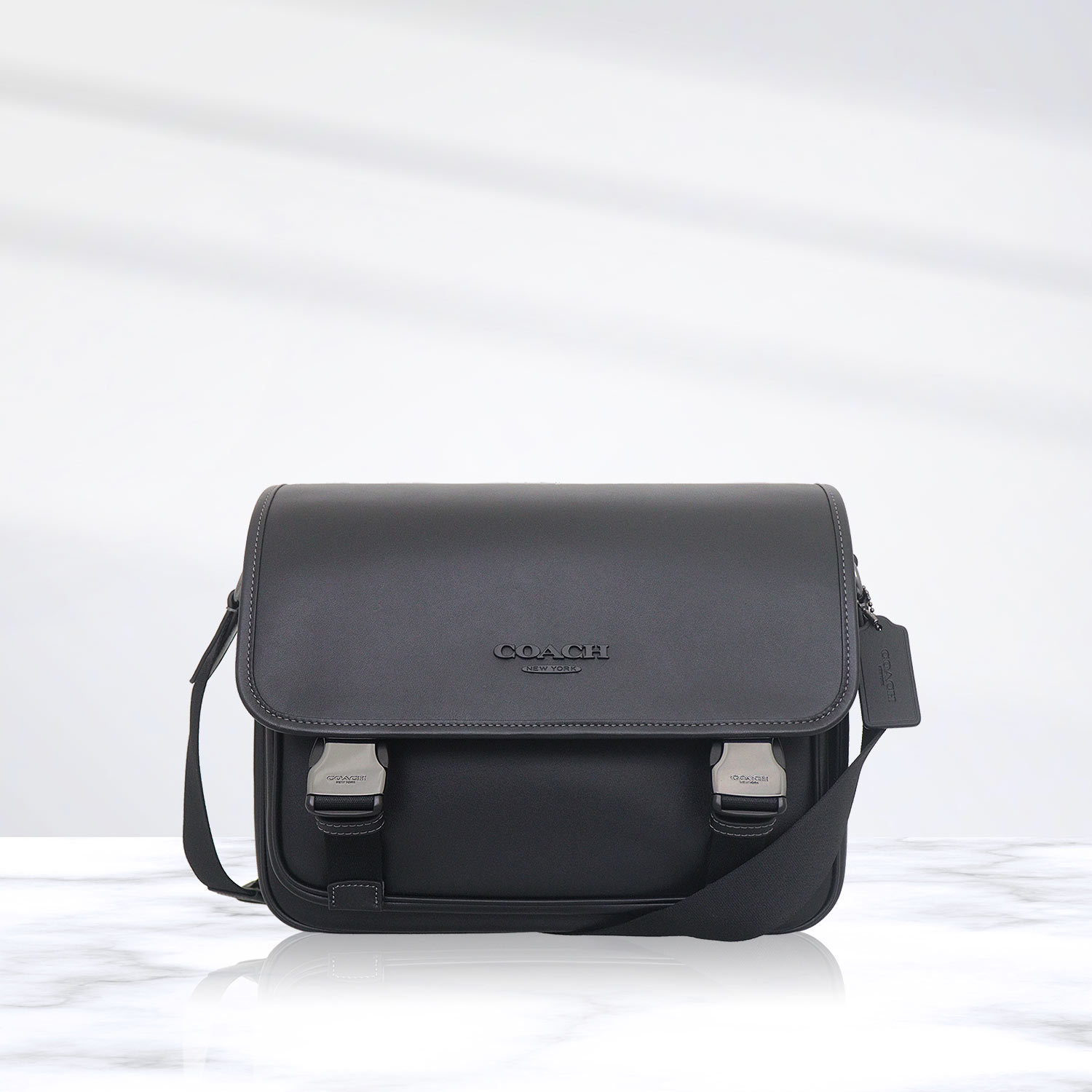 【国内発】コーチ レーサー CU110 ショルダーバッグ