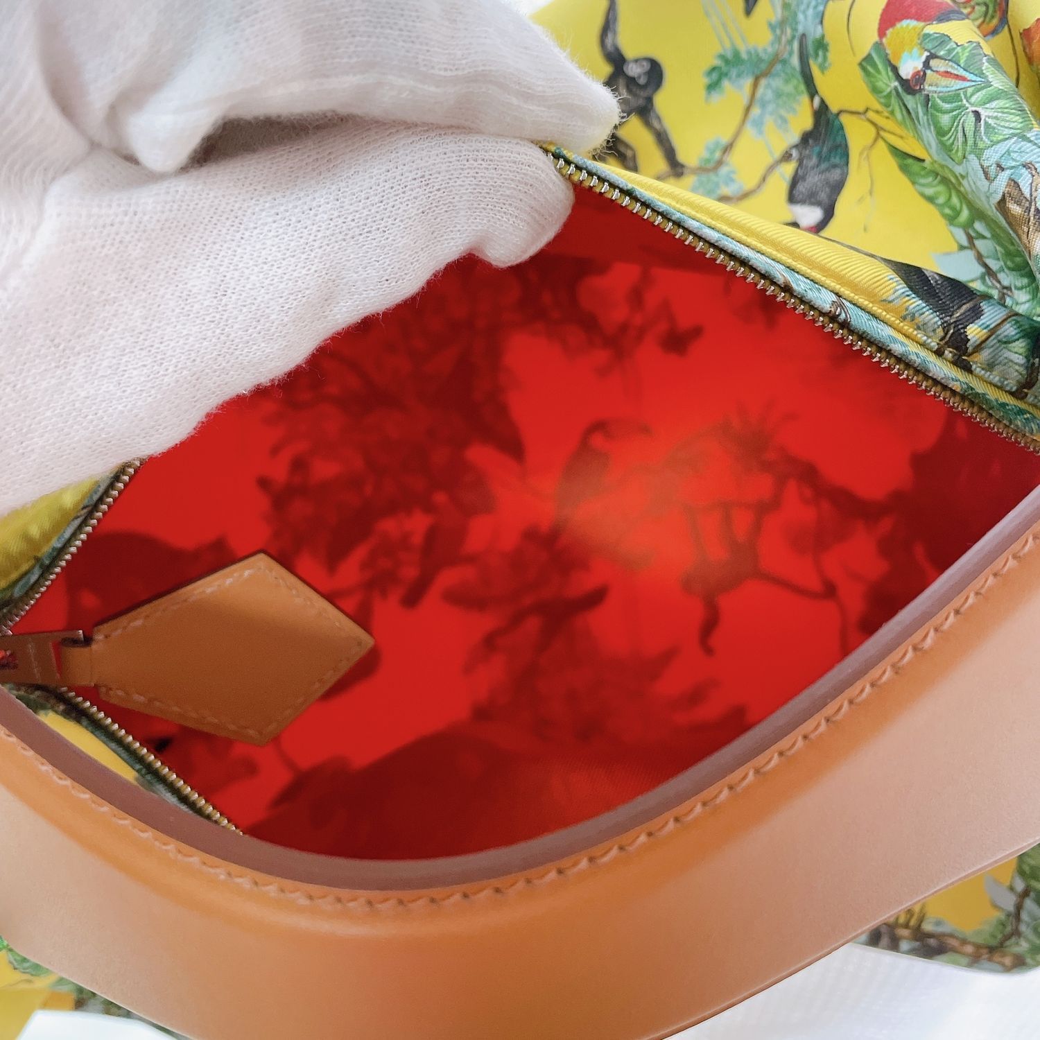 洗練された【HERMES】バッグ 《バリュソワ》 赤道直下 デザイン