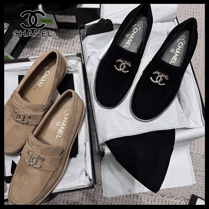 【シンプルで合わせやすさ◎】CHANEL ローファー CCロゴ