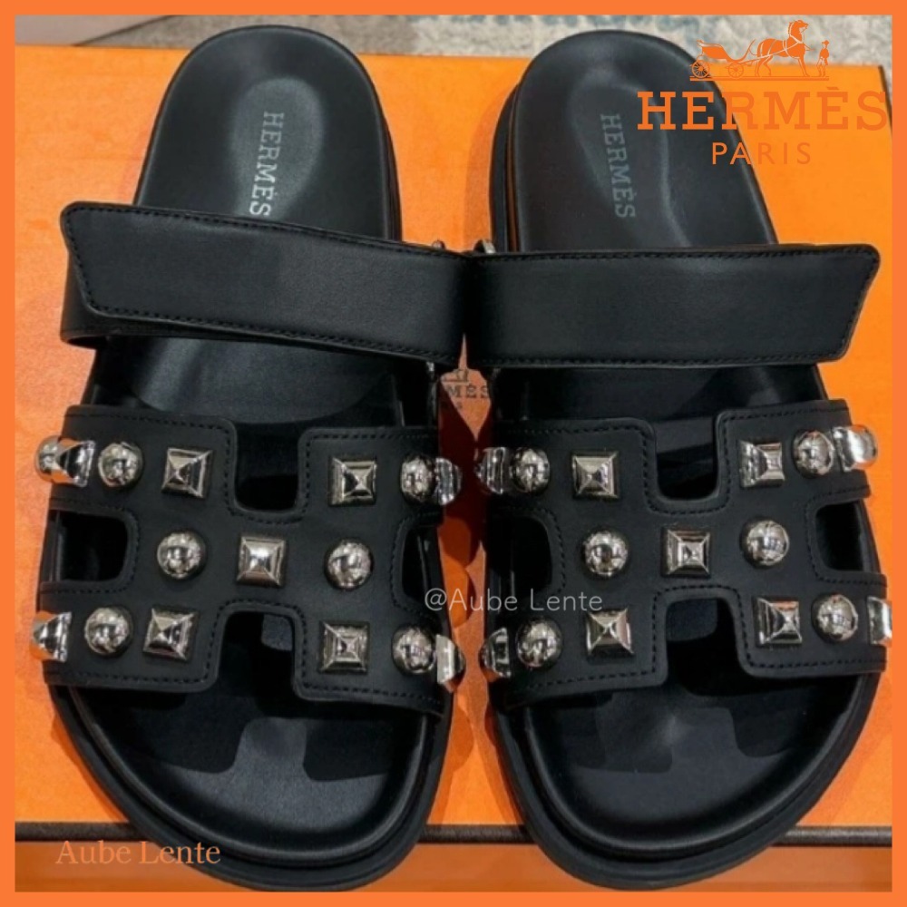 街歩きにもリゾートにも☆【HERMES】サンダル《シプレ》黒 black