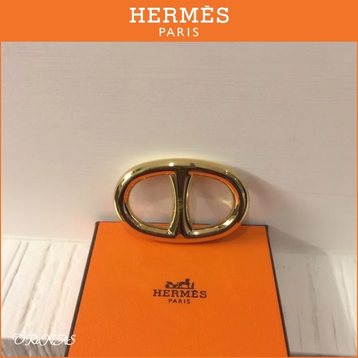 【上品な印象に♪】HERMES スカーフリング ゴールド