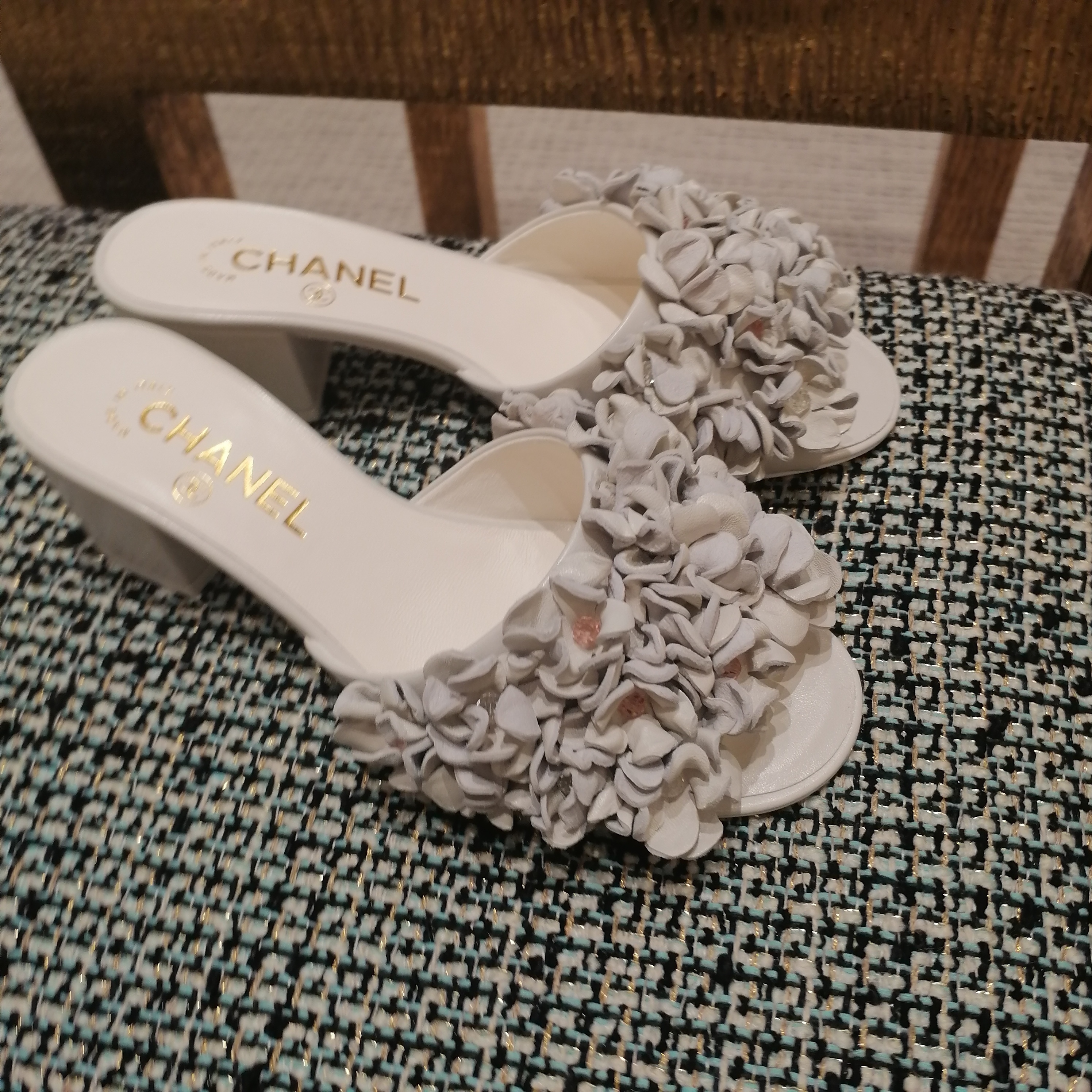 CHANEL シャネル サンダル グレー