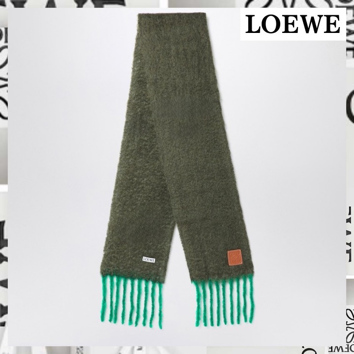 首元を温かく彩る★【LOEWE】モヘア&ウールスカーフ イン