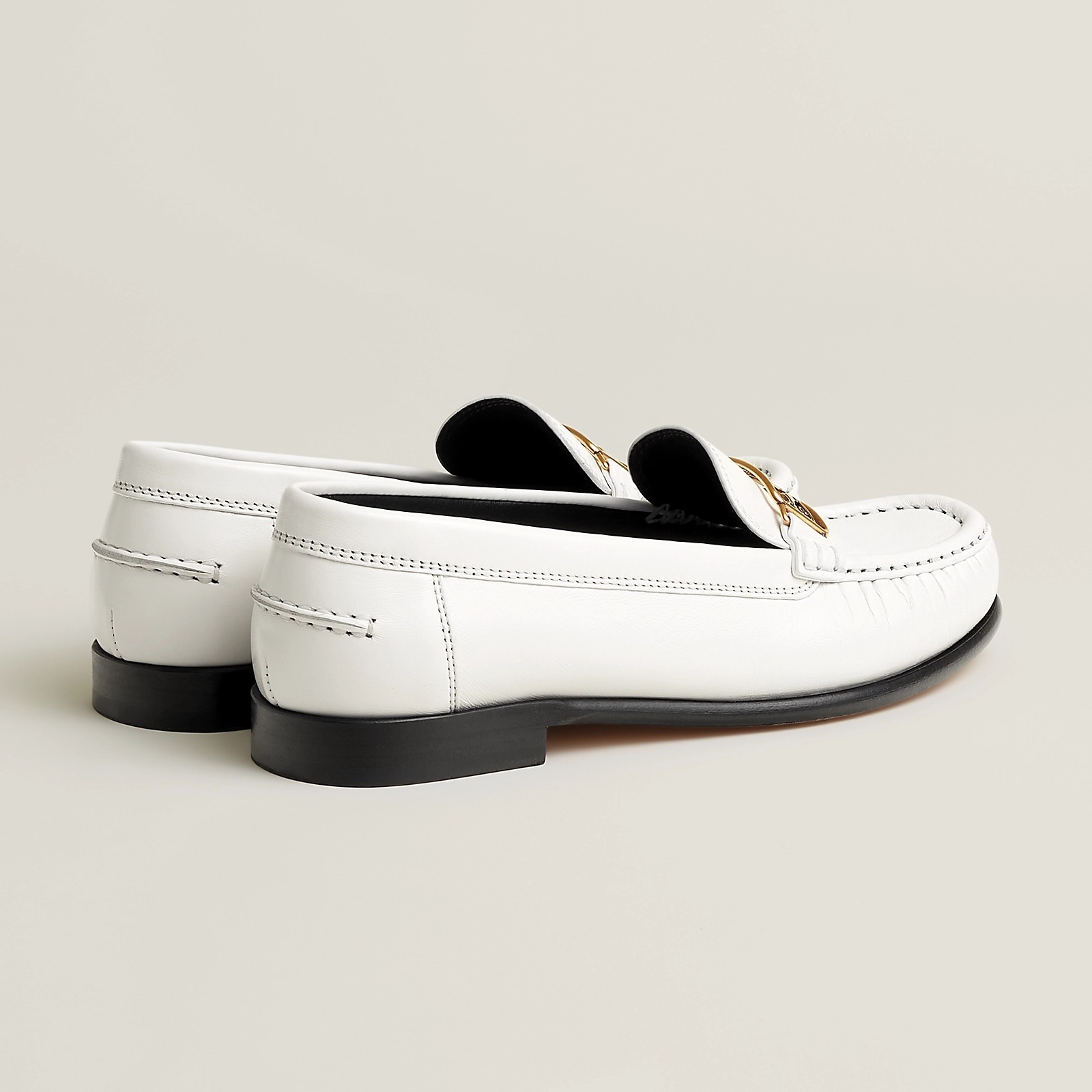 《優雅に決まる♪》【HERMES】ケッシーローファー
