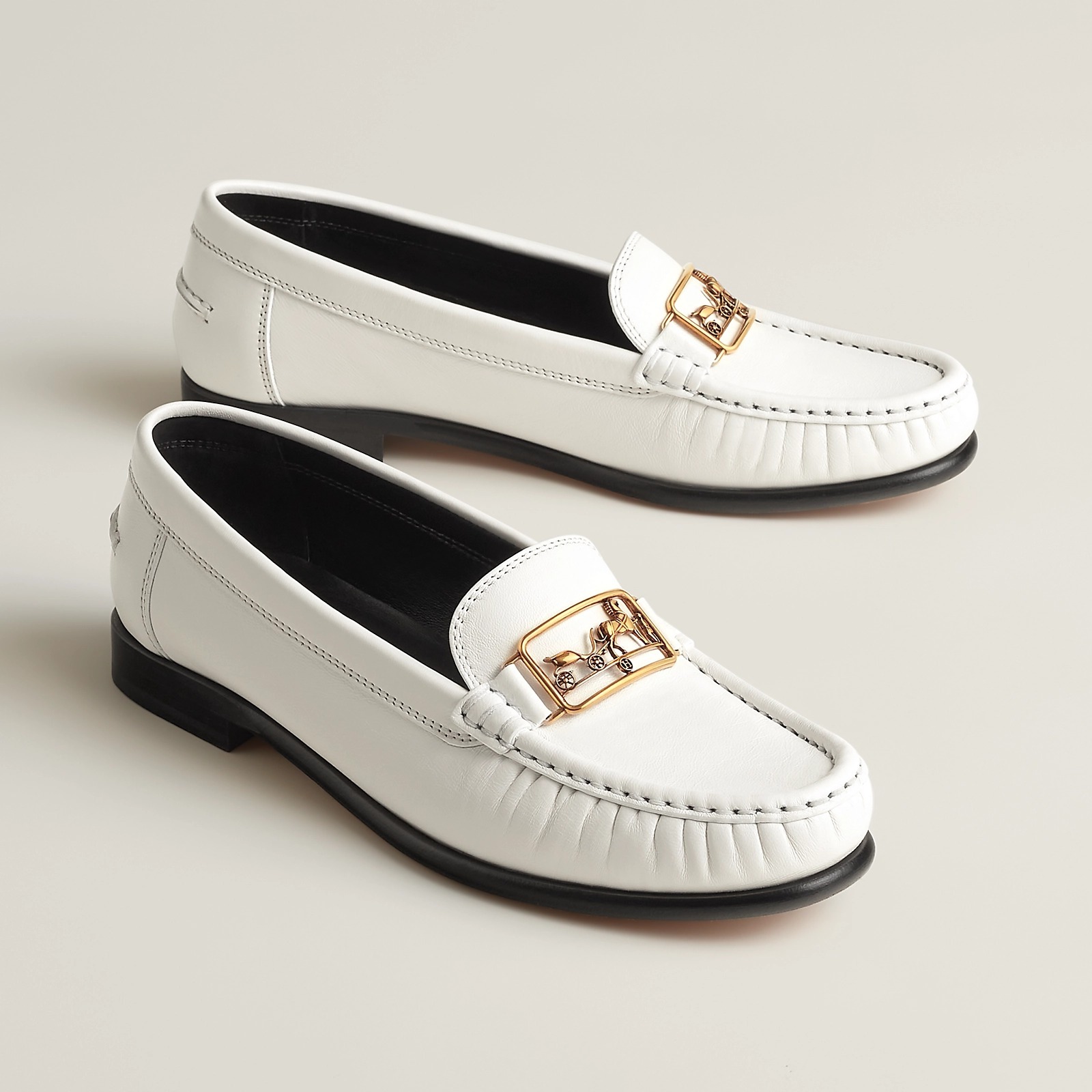 《優雅に決まる♪》【HERMES】ケッシーローファー