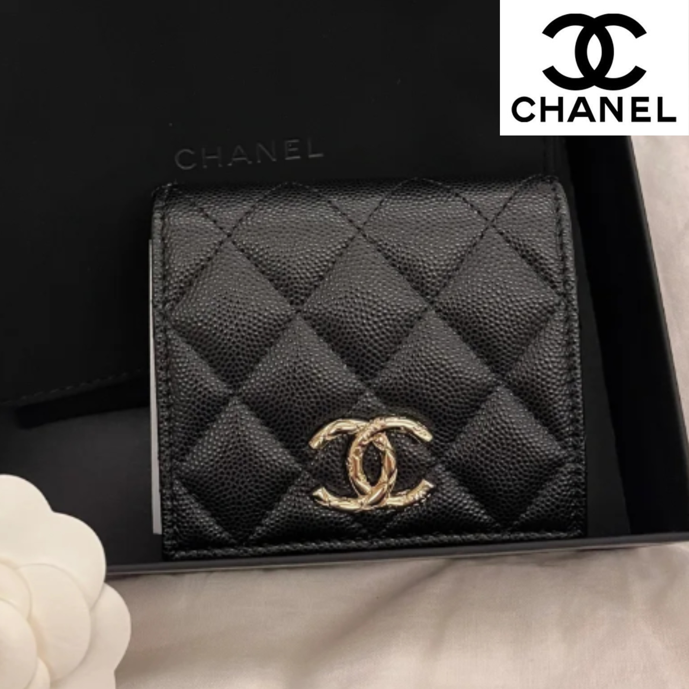 【小さくて使いやすい♡】CHANEL 折りたたみ財布