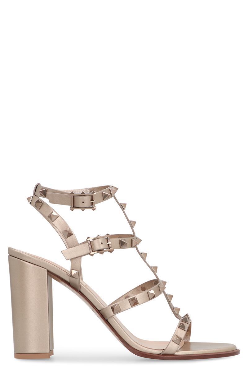【関税＆送料込み】Valentino Garavani Rockstud Leather Sand