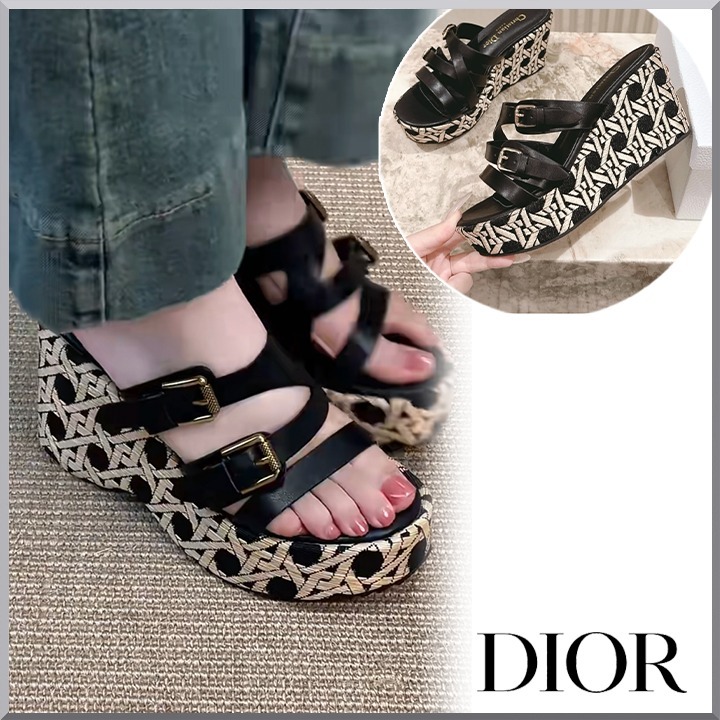 《可愛いすぎる♡国内完売サイズ◎》DIOR サンダル