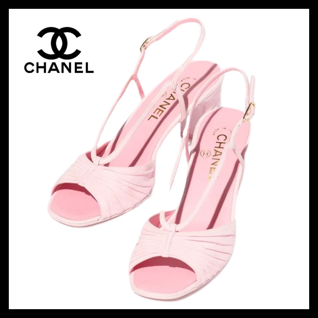優しさをまとう足元♡【CHANEL】スエードカーフ サンダル