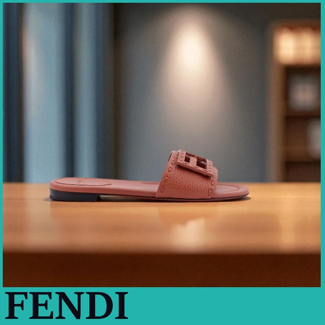FENDI★バゲットレザースライド