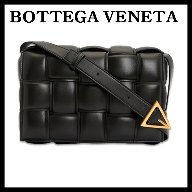 ☆送料・関税込☆BOTTEGA VENETA★バデッド カセットバッグ★