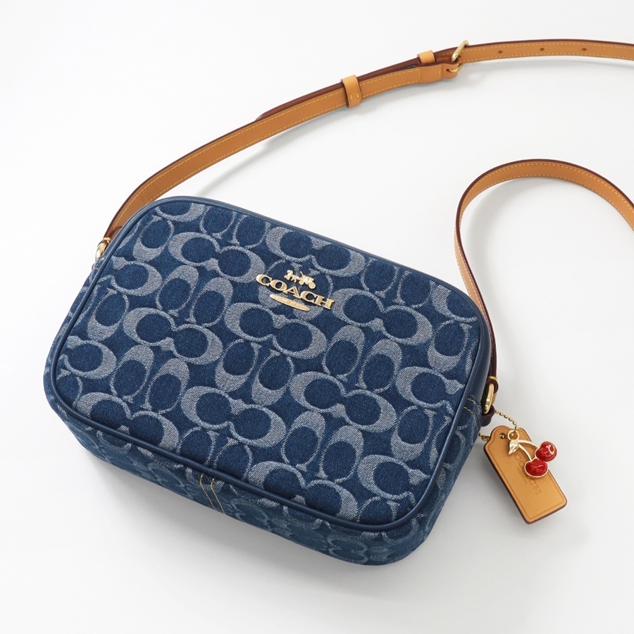 【国内/即発】 COACH ショルダーバッグ Denim Signature