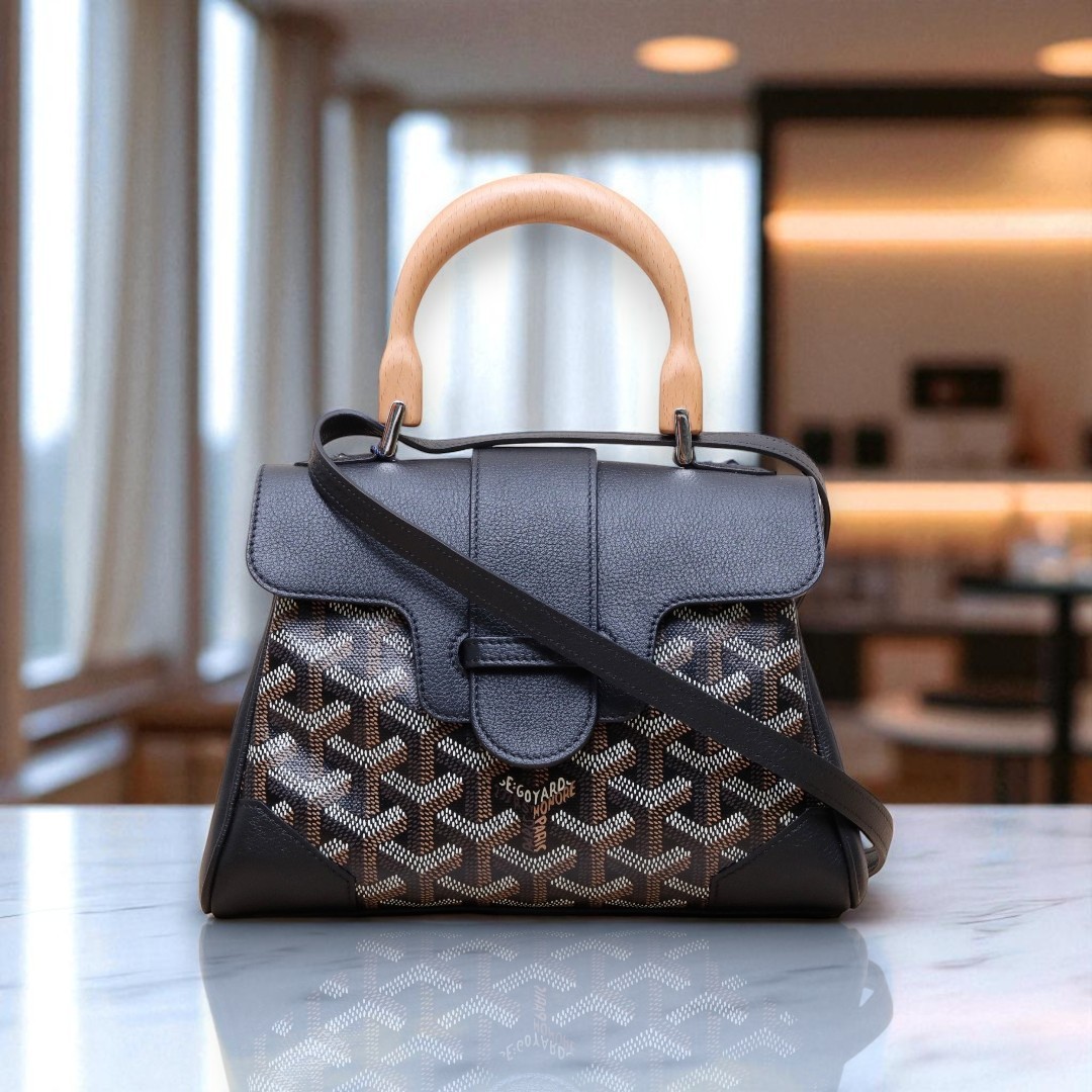 美品【GOYARD】ブラック レザー SAIGON ミニ ハンドバッグ