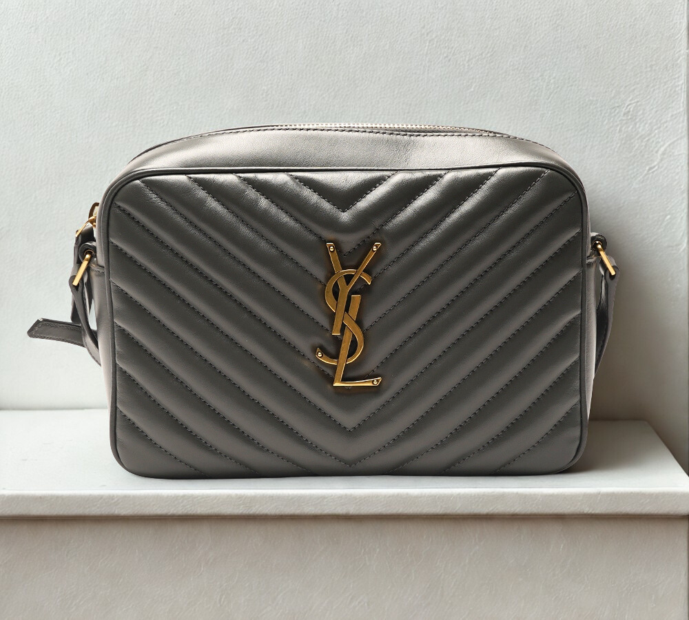 美品【SaintLaurent】モノグラム カメラバッグ クロスバッグ