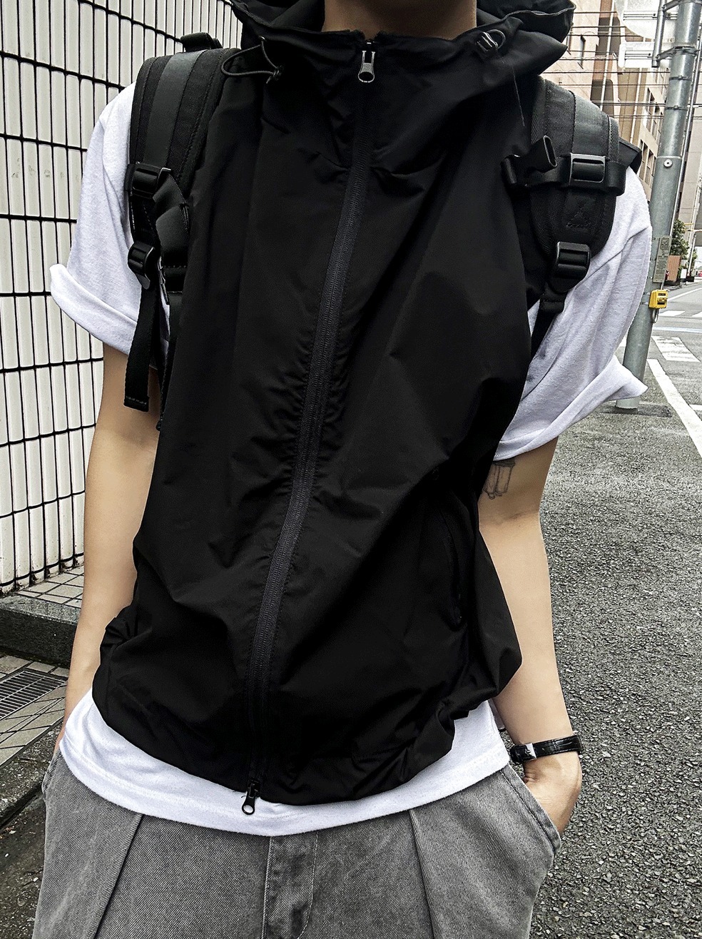[COSYHARU公式]Techwear Nylon Hood Vest 送料・関税込み