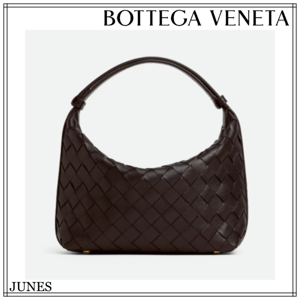 柔らか素材のカーフスキン♪【BOTTEGA BENETA】ウォレス