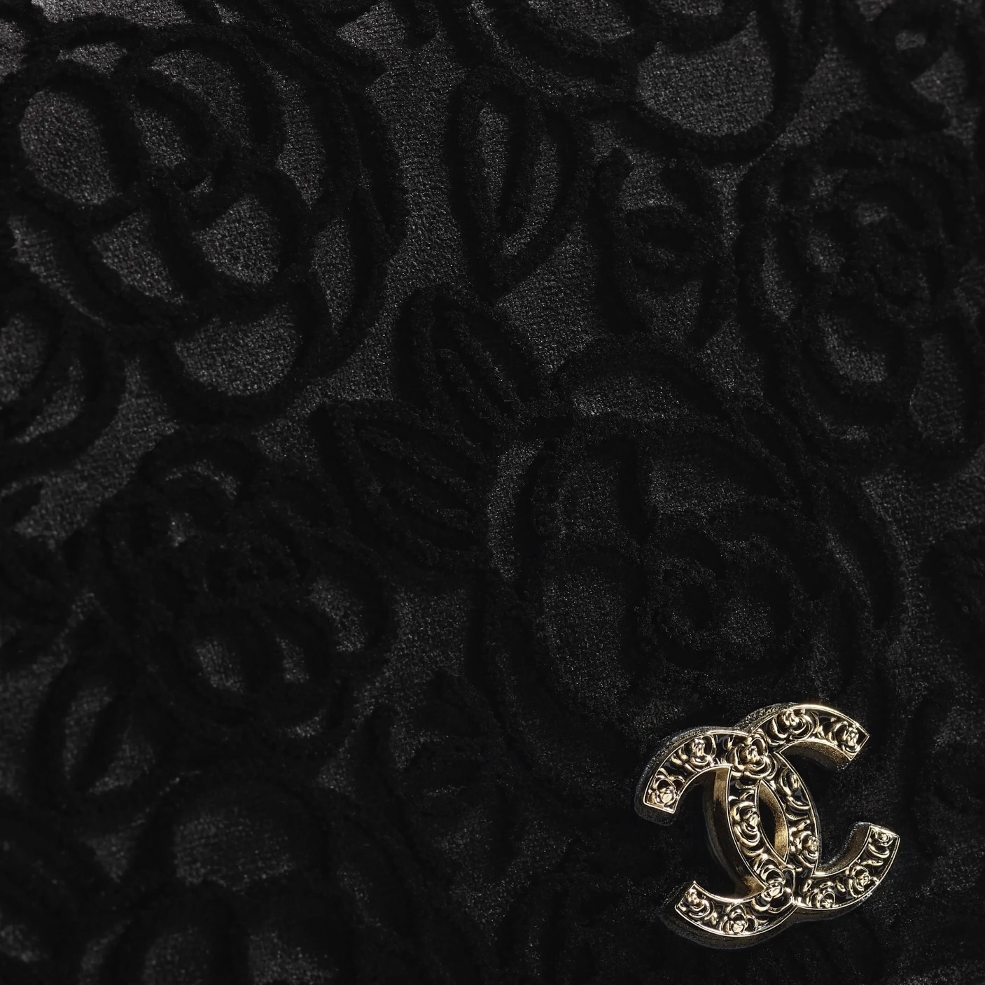 《人気♪美しいデザイン》 CHANEL チェーンウォレット
