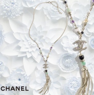 アシンメトリーデザイン☆【CHANEL】ロングペンダントネックレス