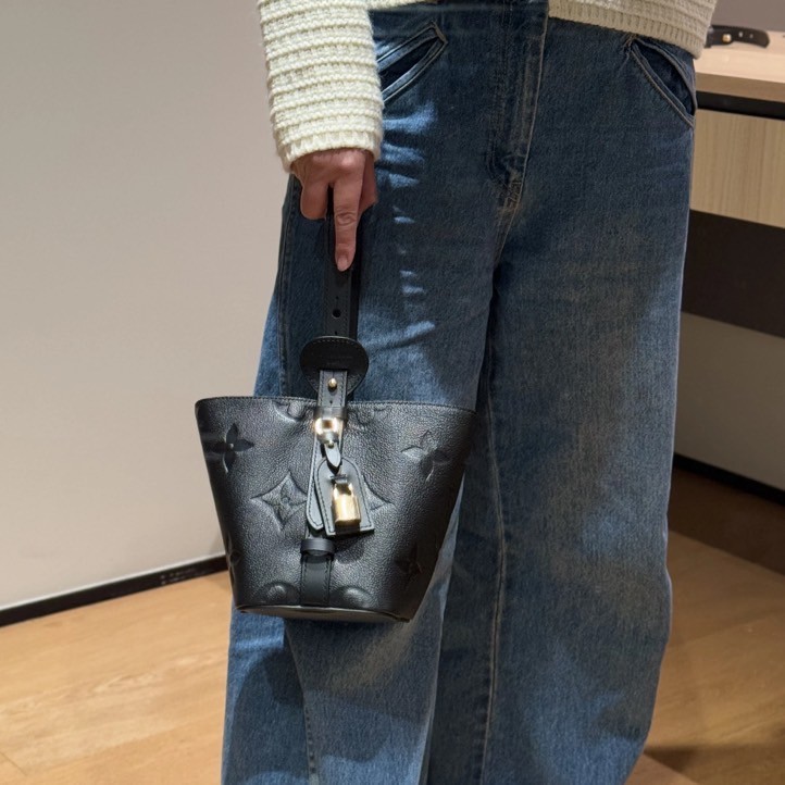 【シンプルエレガント♡】VUITTON《オールインBB》