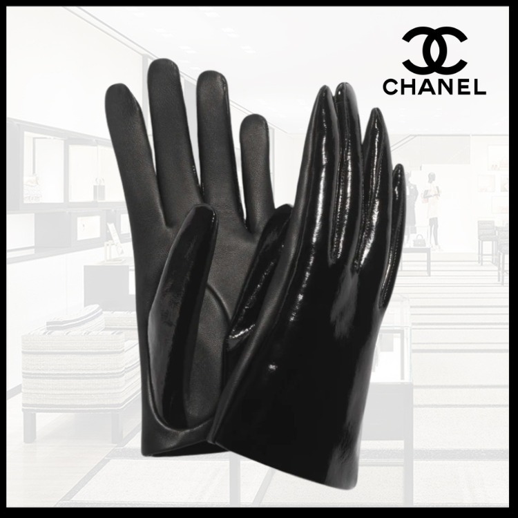 25A ツヤ感！！ 上品な手元に CHANEL グローブ