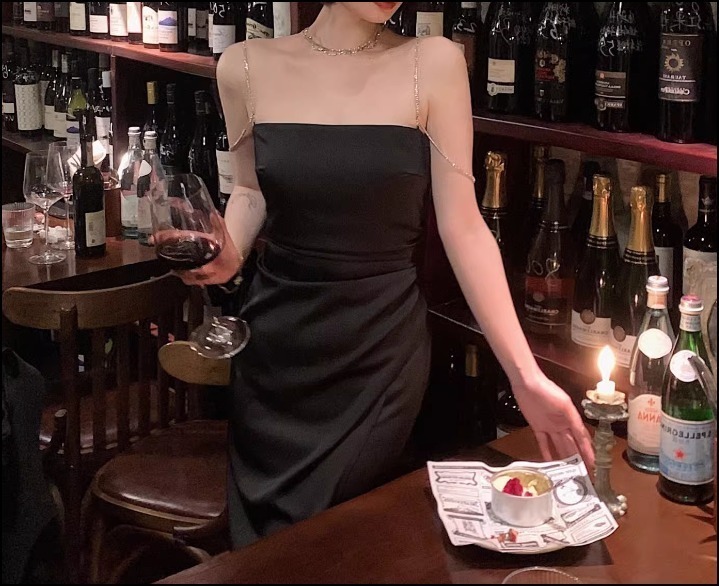 セクシー サテン プリーツ キャミソール