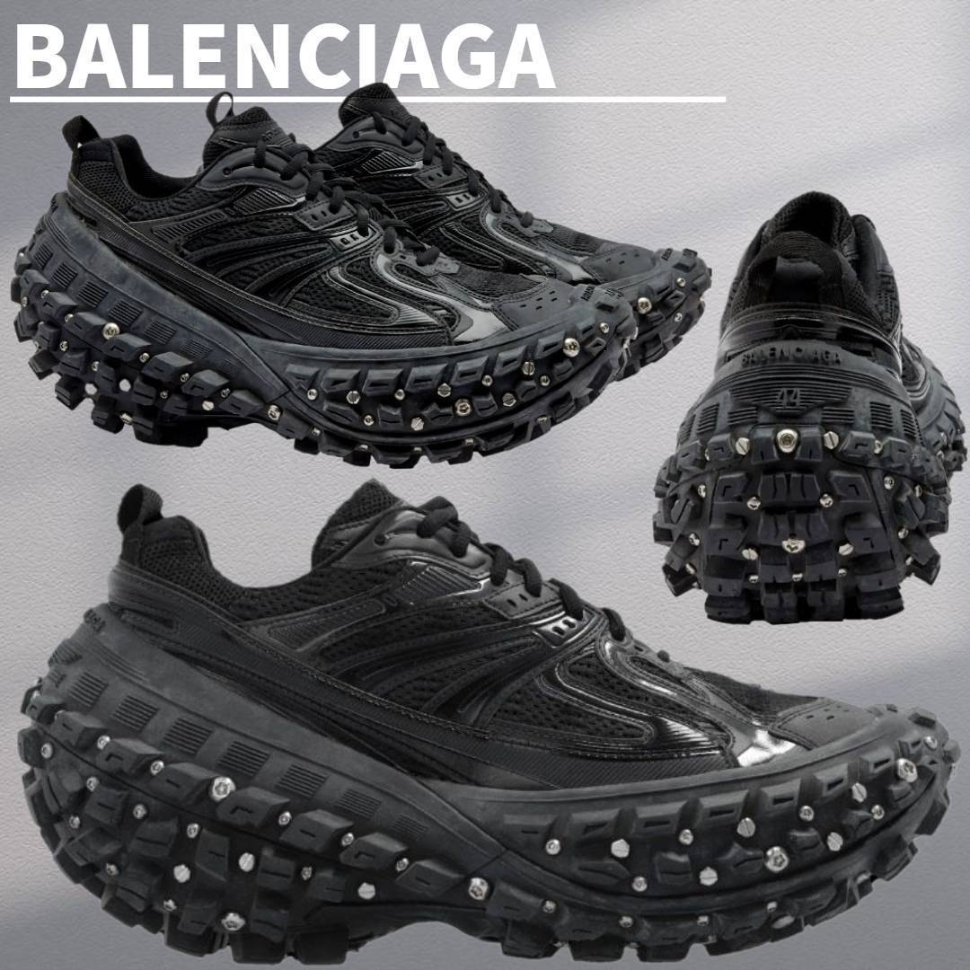 【BALENCIAGA】Bouncer Stud Sneakers Black