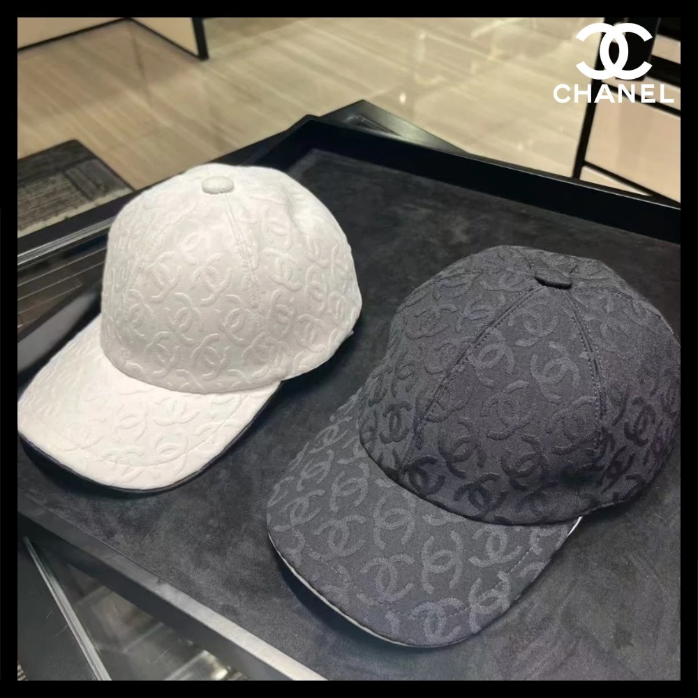 ロゴがたくさん♪【CHANEL】25s キャップ