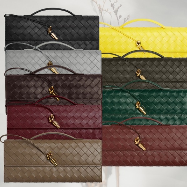 【Bottega Veneta】クラッチ アンディアモ