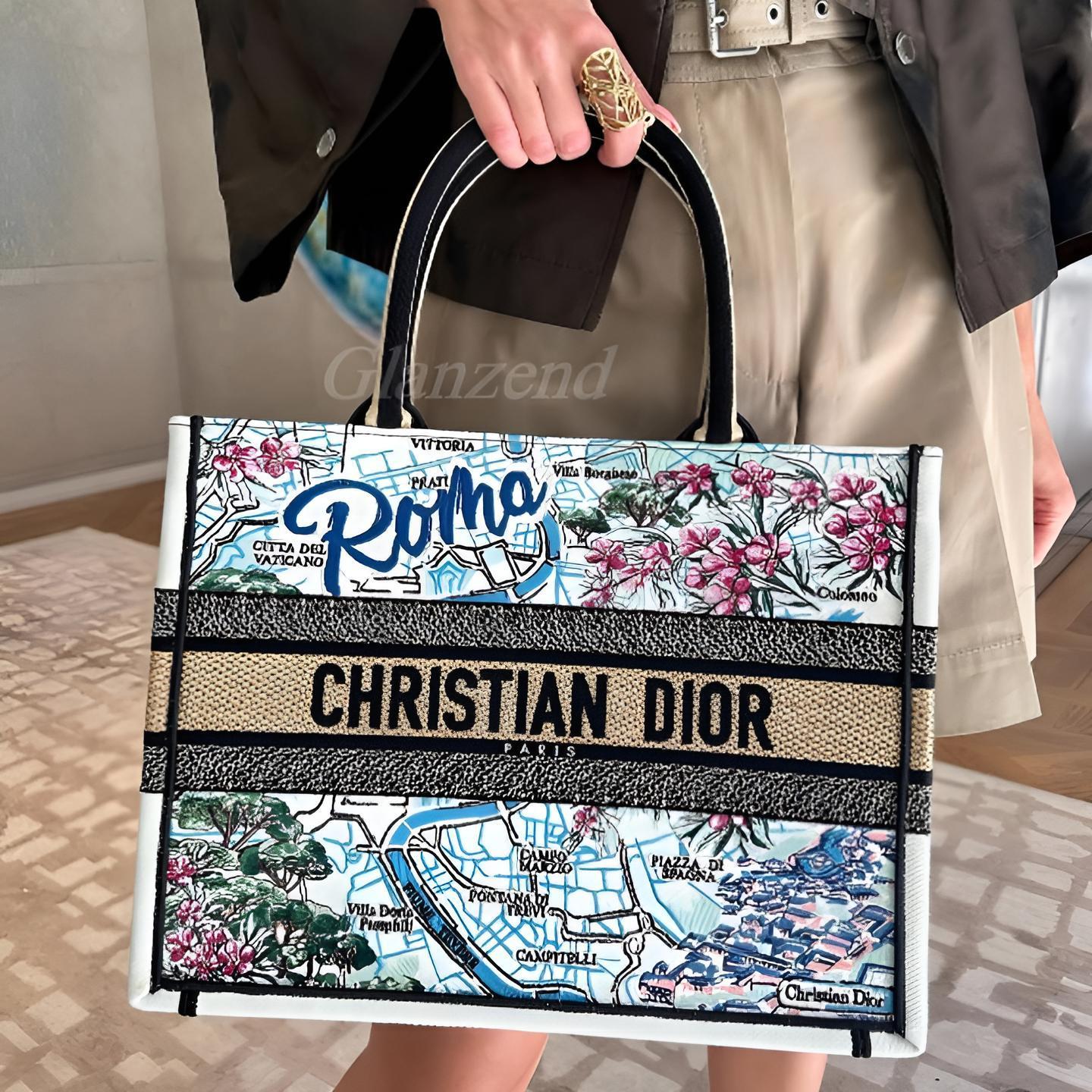 ☆トレンド感満載☆【Dior】《Dior Book Tote》ミディアムバッグ