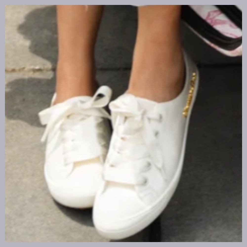 【可愛いさ集結♪】Dior   スニーカー