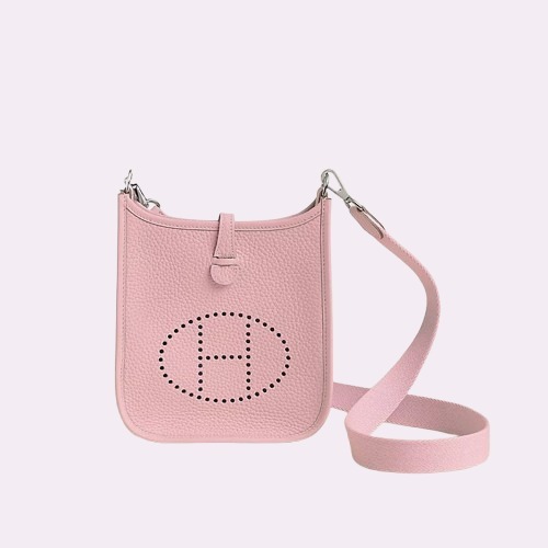 ◇幻の一品◇ HERMES (エルメス) 《エヴリン》TPM 16 ショルダー