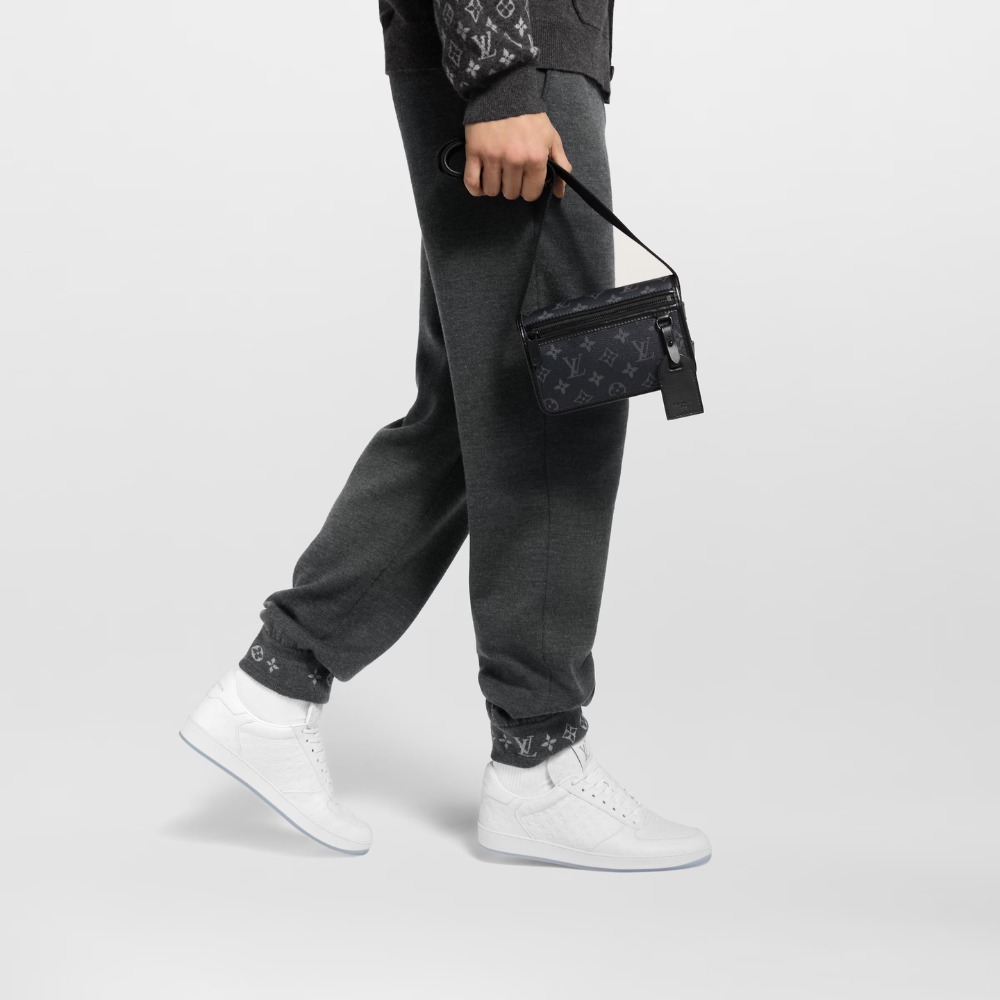 《LOUIS VUITTON》実用性◎ボスフォア ウェアラブルウォレット
