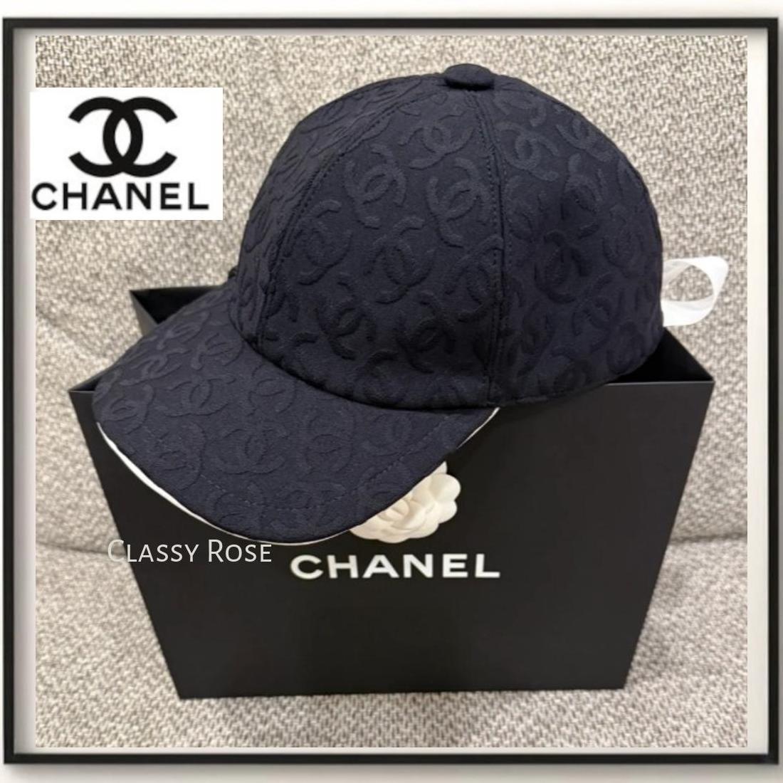 シンプル大活躍★【CHANEL】エンボスロゴ キャップ