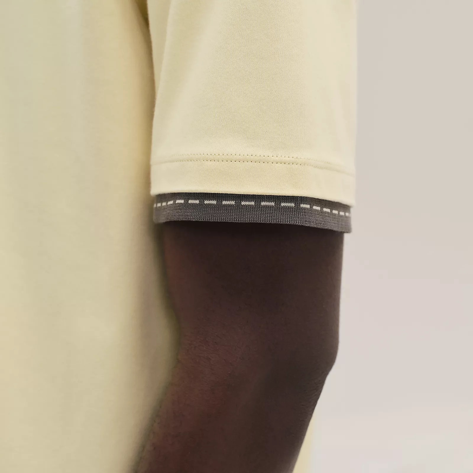 HERMES 25AW新色 Tシャツ《サドルステッチ》コットン DHL 直営店