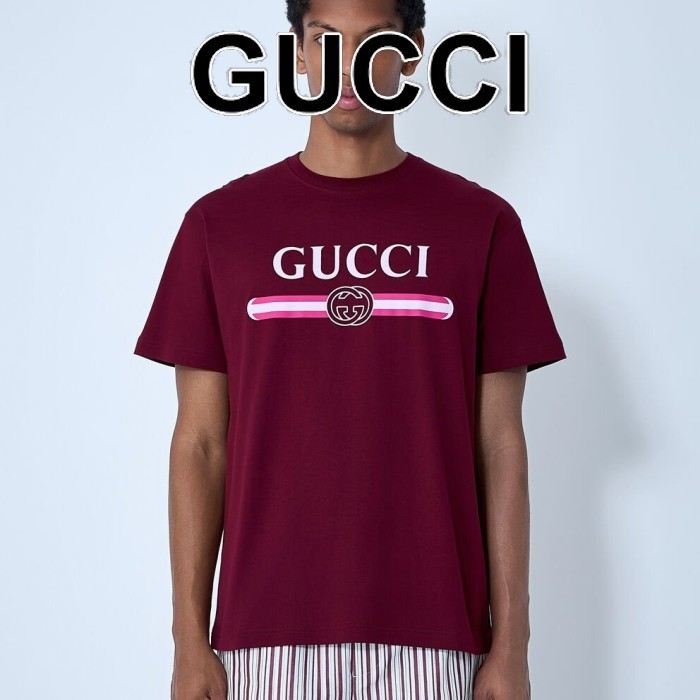 ★SALE★【送料関税無料】GUCCI ロゴモチーフTシャツ