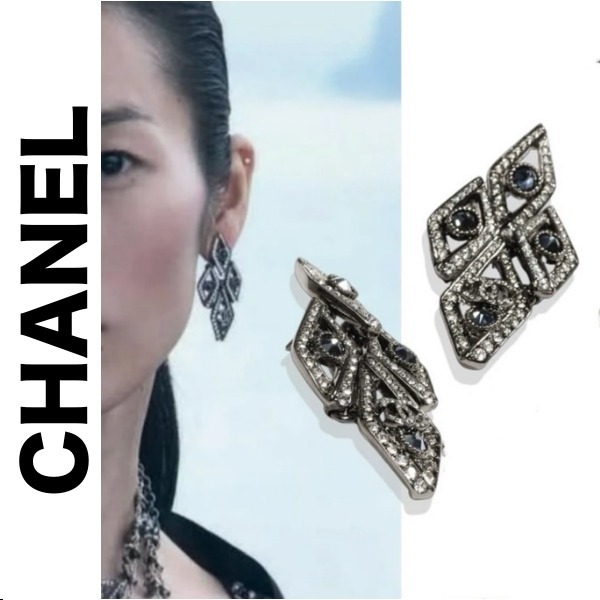 《25A》CHANEL 国内発送 新作ピアス メティエダール