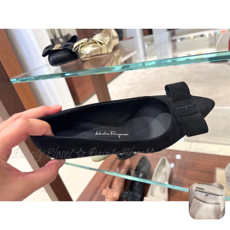 Ferragamo フェラガモ パンプス VIVA リボン ロゴ スエード