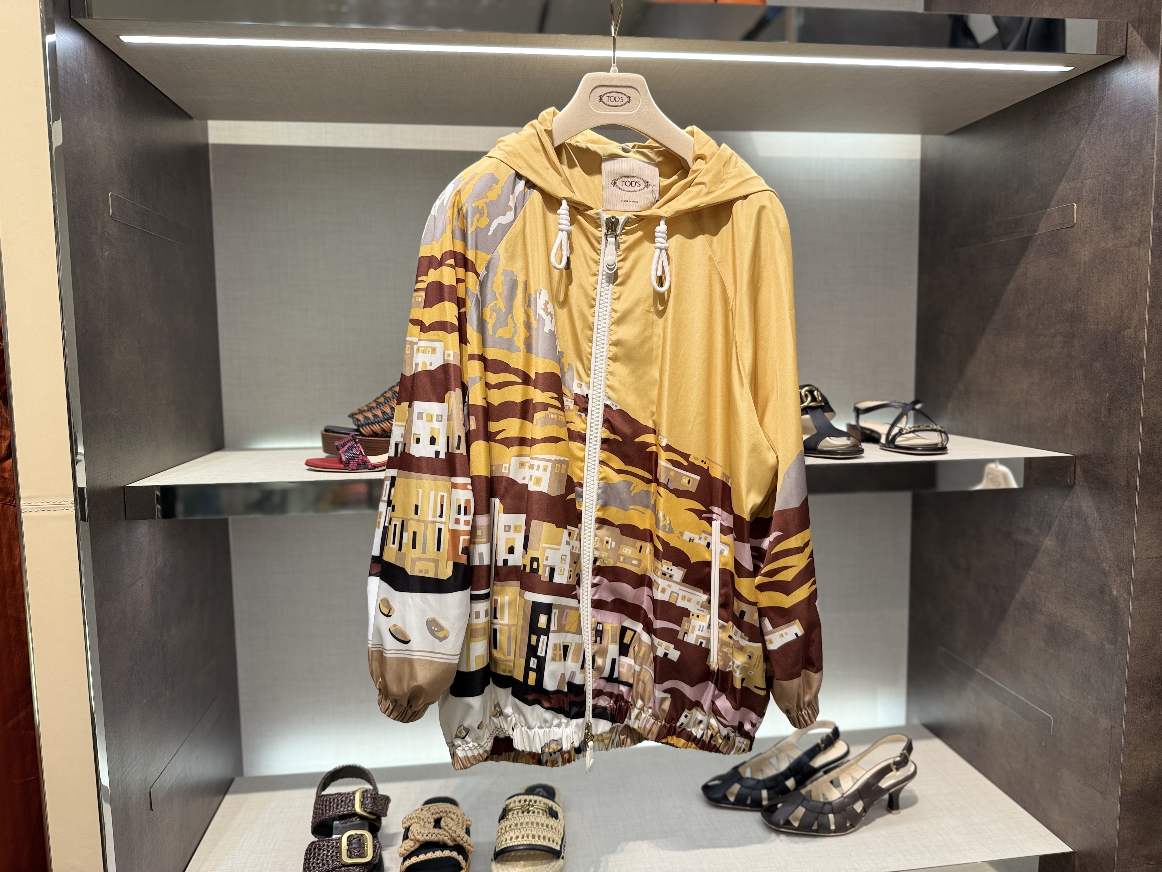 【直営店セール 人気】Tod's（トッズ）おしゃれジャケット