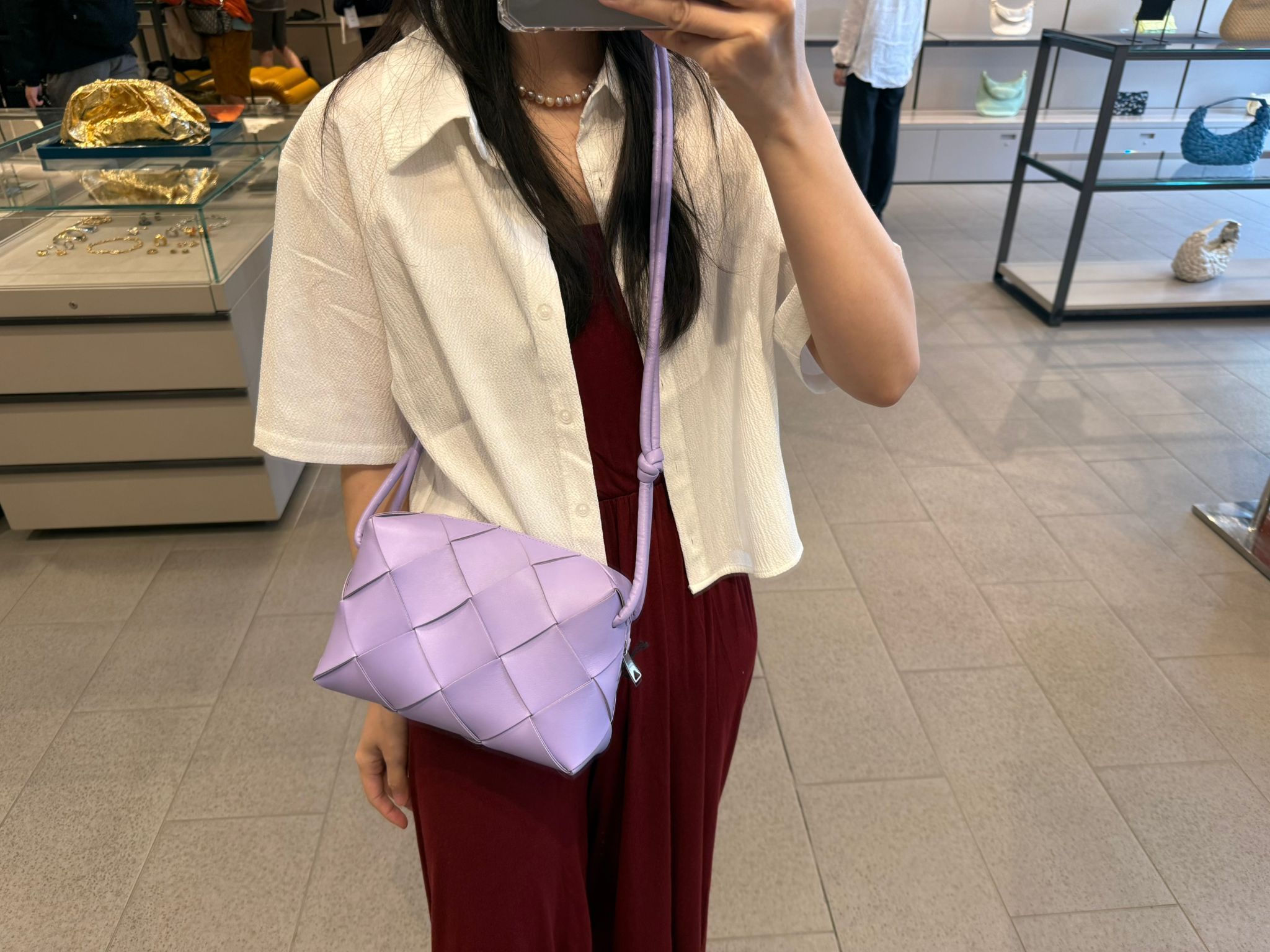 [BOTTEGA VENETA] カセット スモールループカメラバッグ 4214