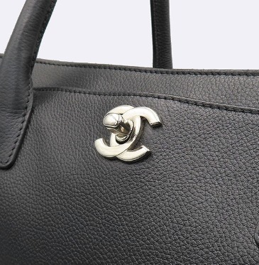 《CHANEL》サーフバッグ 中古