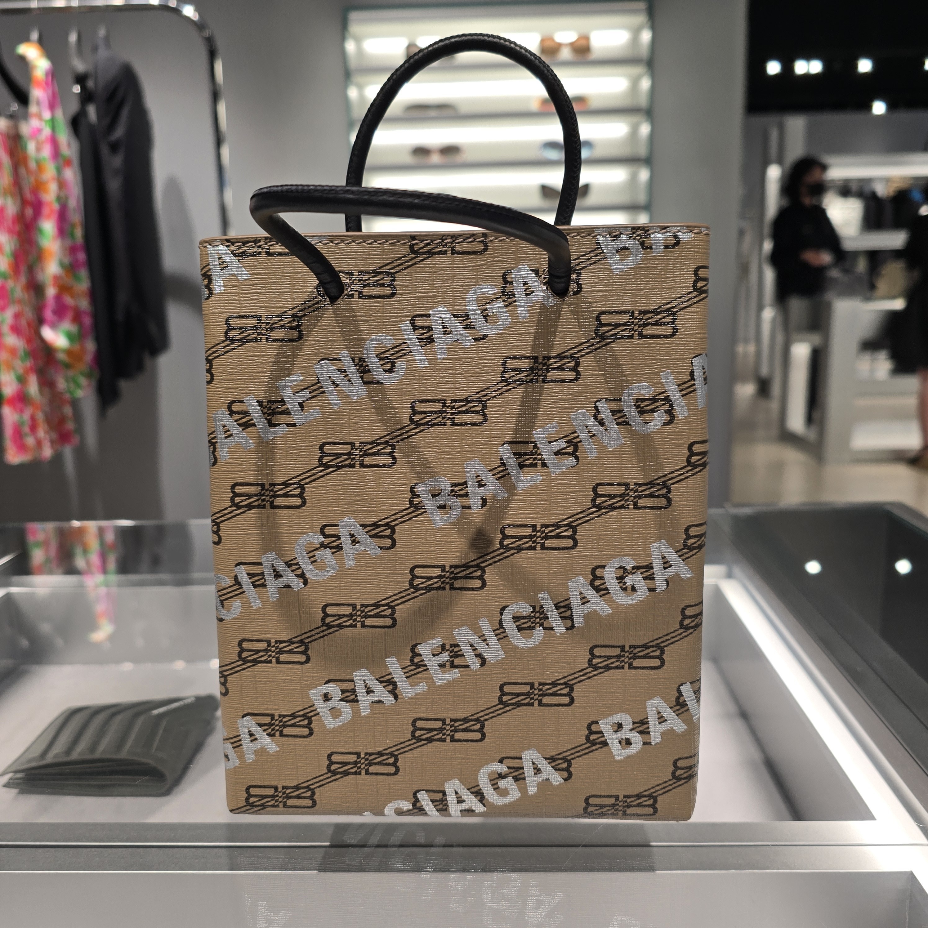 BALENCIAGA◆2way トートバッグ 693805 2AAHW 2762◆EMS送料込