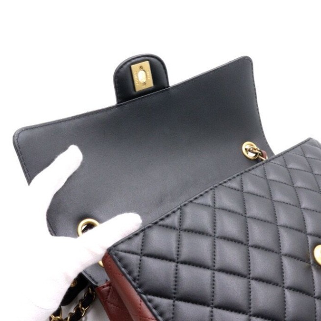 《CHANEL》フラップ ゴールドチェーン ショルダー 中古