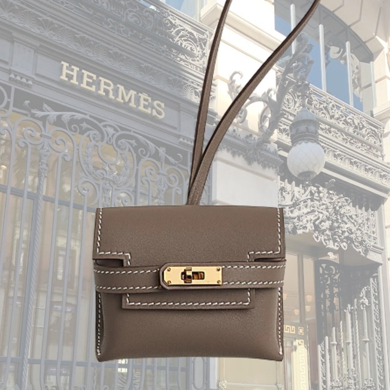 ★SNSで話題★【HERMES】ケリーフェスティバルチャーム トレンチ