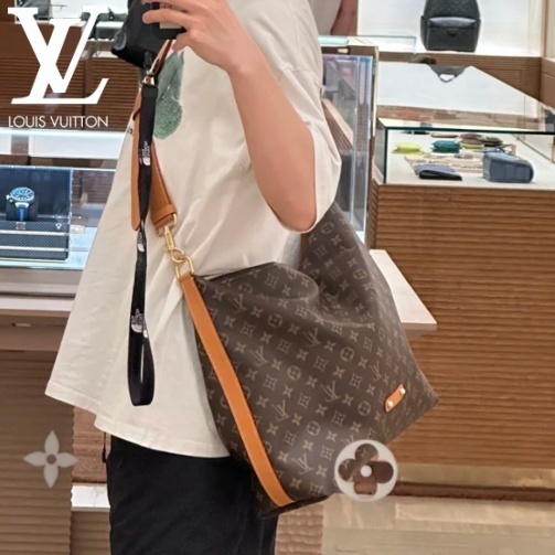 《粋なレトロ感》Louis Vuitton バガボンド・ホーボー バッグ