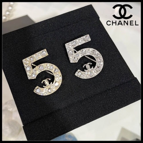 ビジューが輝く★CHANEL No.5 ブローチ